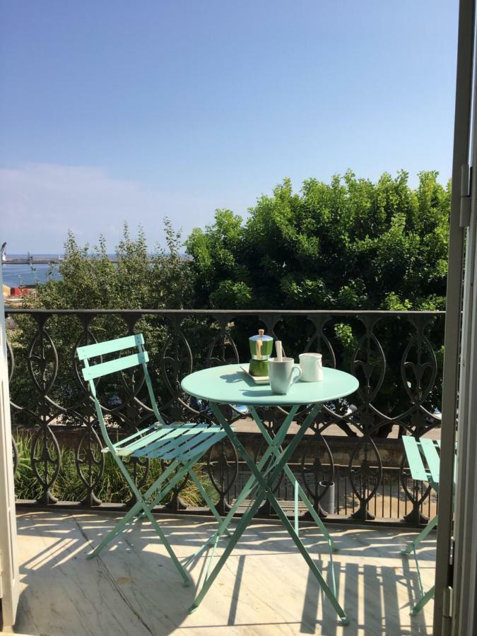 Charming Suite Palazzo Trinacria Palermo Exterior photo